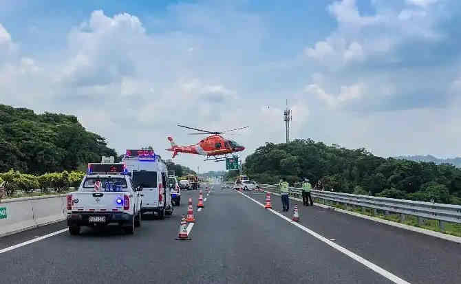 泊头高速公路汽车救援案例